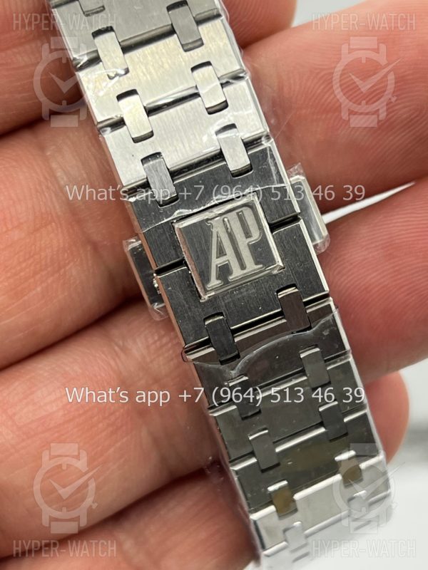 Фото 16 - Audemars Piguet Royal Oak 34mm 77451ST.ZZ.1361ST.01