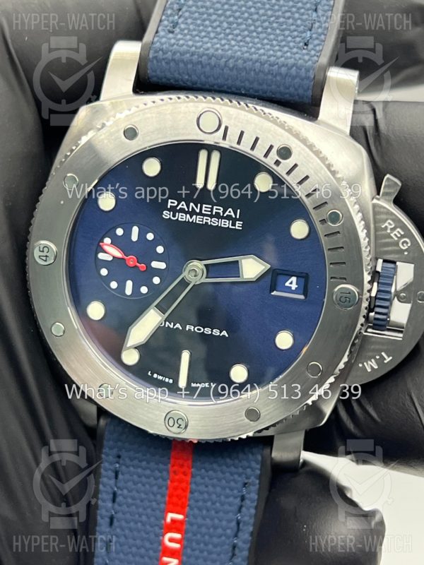 Товар Officine Panerai Luminor Submersible Luna Rossa PAM01391 Фото 4 - Officine Panerai Luminor Submersible Luna Rossa PAM01391