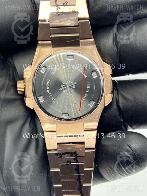 Товар Patek Philippe Nautilus 32mm Art 8124 Фото 14 - Patek Philippe Nautilus 32mm Art 8124
