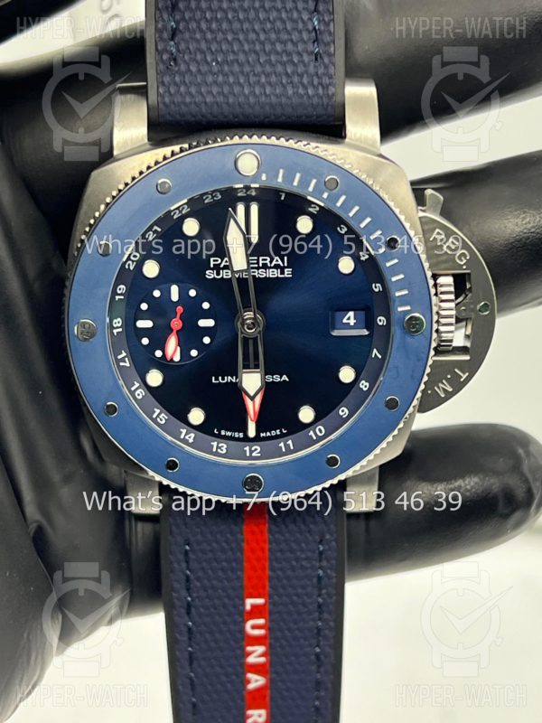 Фото 4 - Officine Panerai Luminor Submersible Luna Rossa PAM01507
