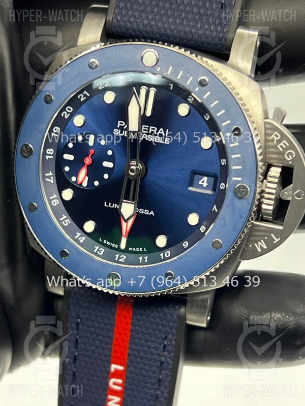 Фото 6 - Officine Panerai Luminor Submersible Luna Rossa PAM01507