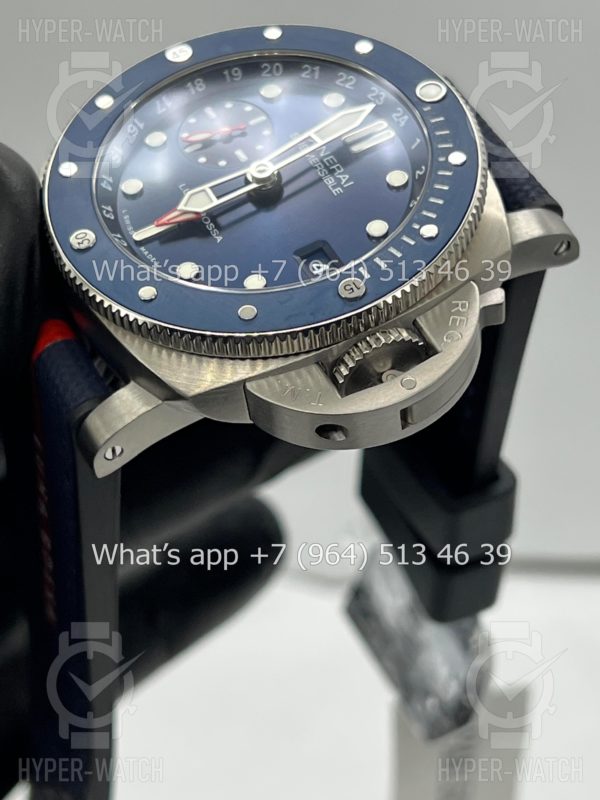 Фото 14 - Officine Panerai Luminor Submersible Luna Rossa PAM01507