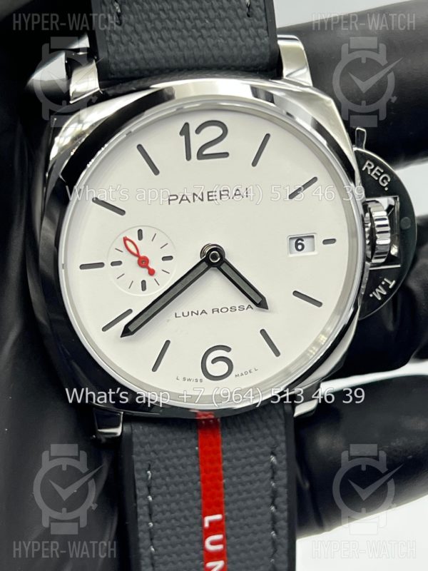 Фото 2 - Officine Panerai Luminor Luna Rossa PAM1381