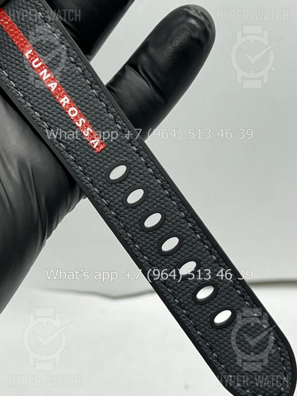 Фото 9 - Officine Panerai Luminor Luna Rossa PAM1381