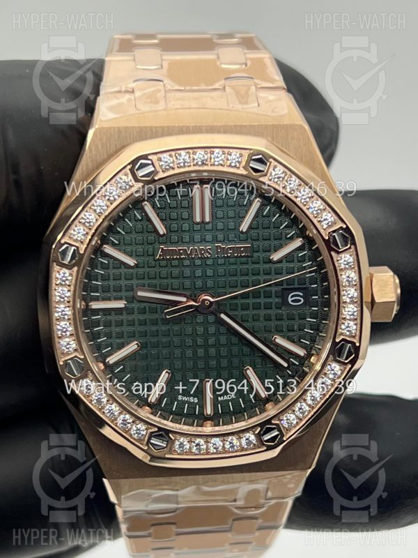 Товар Audemars Piguet Royal Oak 37mm 15551OR.ZZ.1356OR.06 V2 Фото 2 - Audemars Piguet Royal Oak 37mm 15551OR.ZZ.1356OR.06 V2