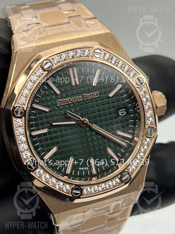 Товар Audemars Piguet Royal Oak 37mm 15551OR.ZZ.1356OR.06 V2 Фото 6 - Audemars Piguet Royal Oak 37mm 15551OR.ZZ.1356OR.06 V2