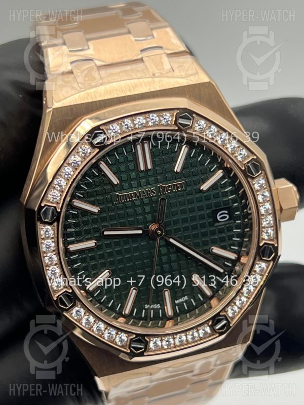 Товар Audemars Piguet Royal Oak 37mm 15551OR.ZZ.1356OR.06 V2 Фото 12 - Audemars Piguet Royal Oak 37mm 15551OR.ZZ.1356OR.06 V2