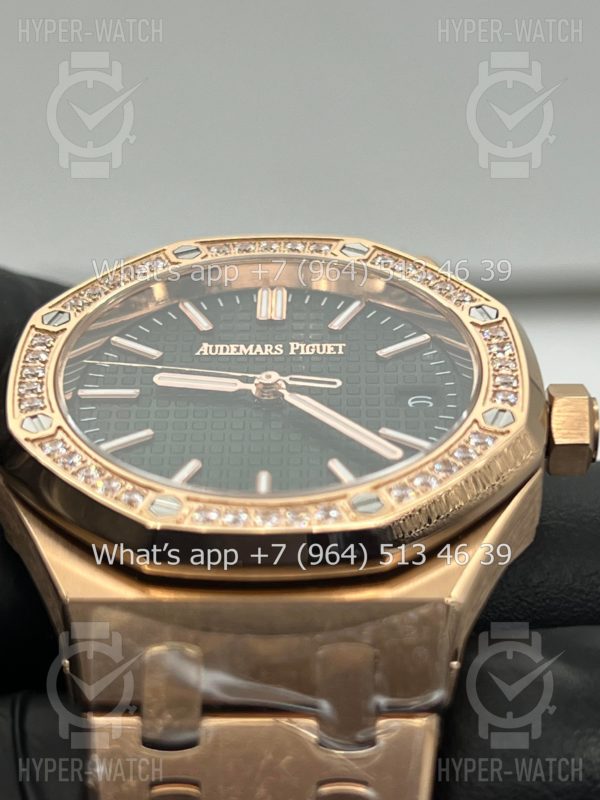 Товар Audemars Piguet Royal Oak 37mm 15551OR.ZZ.1356OR.06 V2 Фото 14 - Audemars Piguet Royal Oak 37mm 15551OR.ZZ.1356OR.06 V2