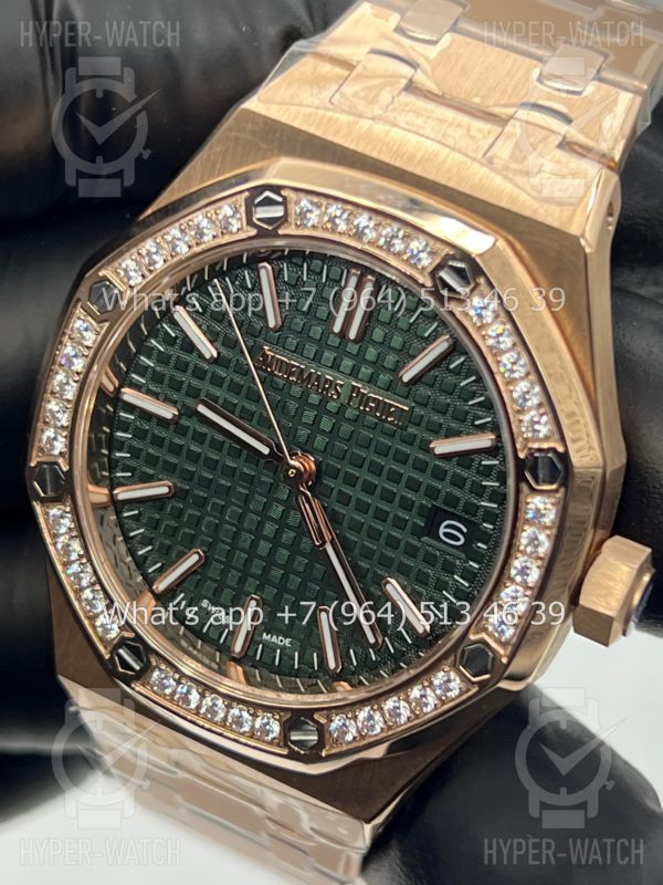 Товар Audemars Piguet Royal Oak 37mm 15551OR.ZZ.1356OR.06 V2 Фото 16 - Audemars Piguet Royal Oak 37mm 15551OR.ZZ.1356OR.06 V2