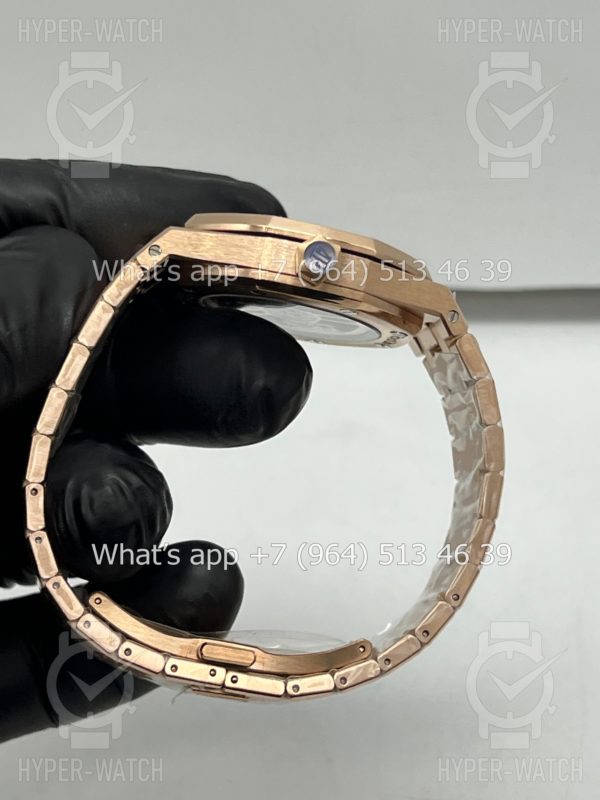 Товар Audemars Piguet Royal Oak 37mm 15551OR.ZZ.1356OR.06 V2 Фото 19 - Audemars Piguet Royal Oak 37mm 15551OR.ZZ.1356OR.06 V2