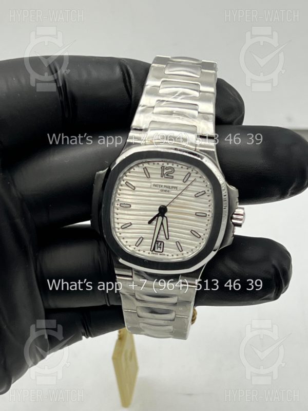Фото 10 - Patek Philippe Nautilus 35mm 7118/1A-010 Steel