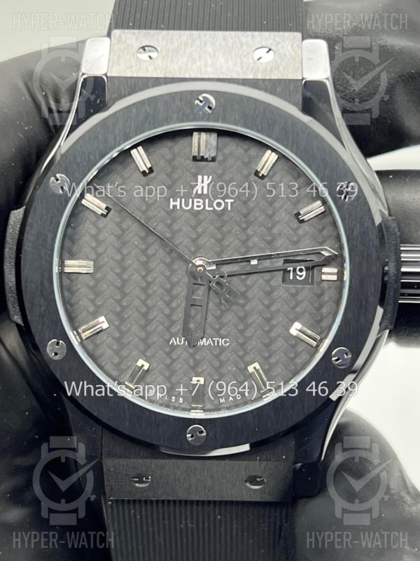 Фото 9 - Hublot Classic Fusion 45mm 511.CM.1770.RX