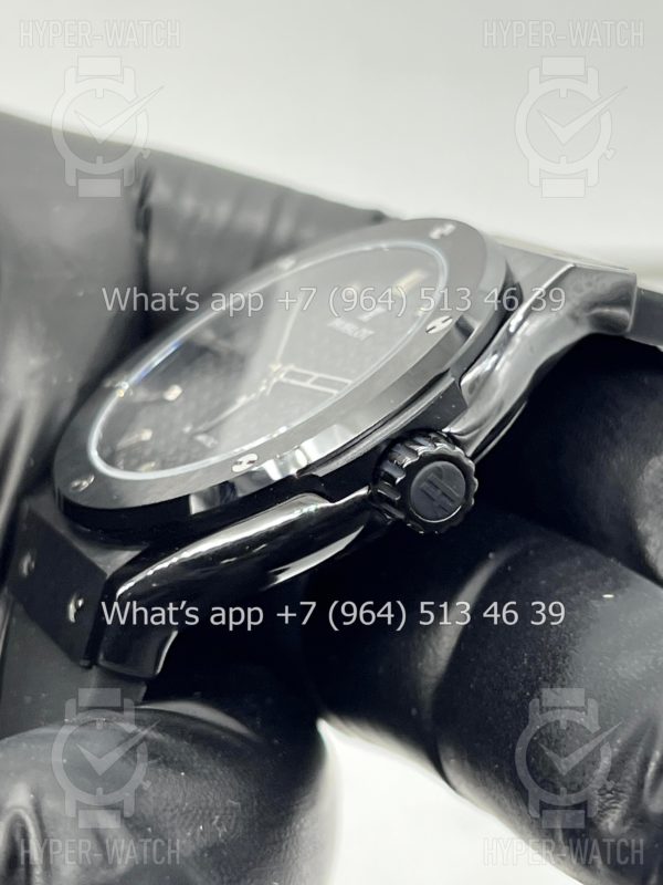 Фото 10 - Hublot Classic Fusion 45mm 511.CM.1770.RX