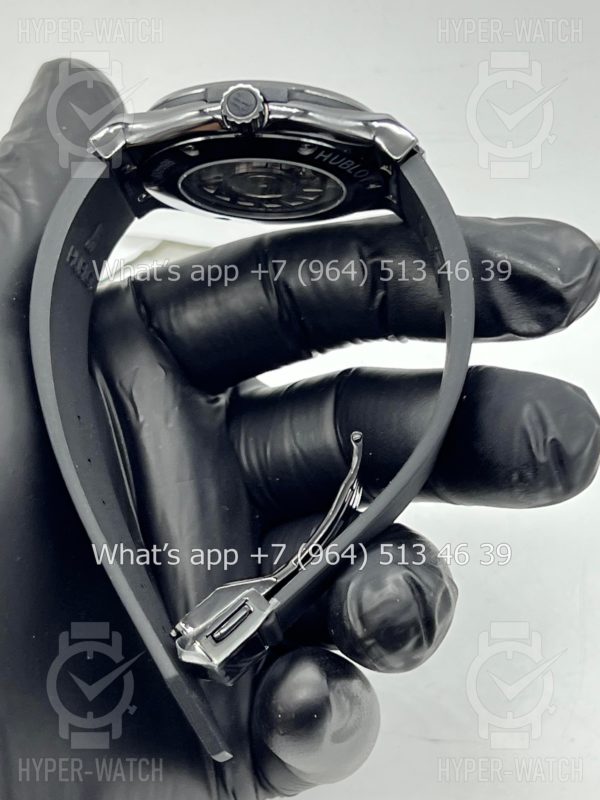 Фото 21 - Hublot Classic Fusion 45mm 511.CM.1770.RX