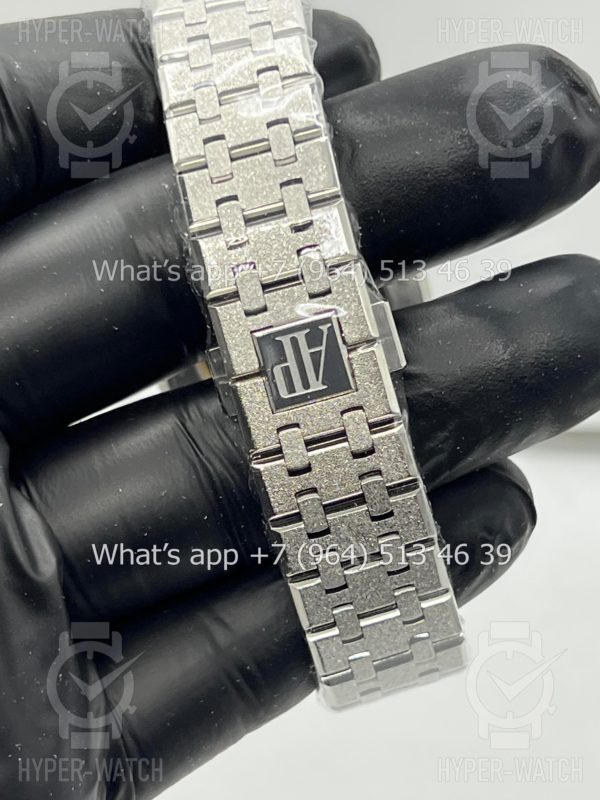 Фото 22 - Audemars Piguet Royal Oak 37mm 15454BC.GG.1259BC.01 APS