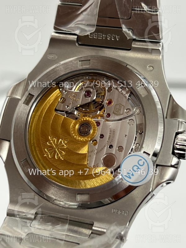 Товар Patek Philippe Nautilus 40mm 5711/1P 40th Anniversary Blue Steel Фото 18 - Patek Philippe Nautilus 40mm 5711/1P 40th Anniversary Blue Steel