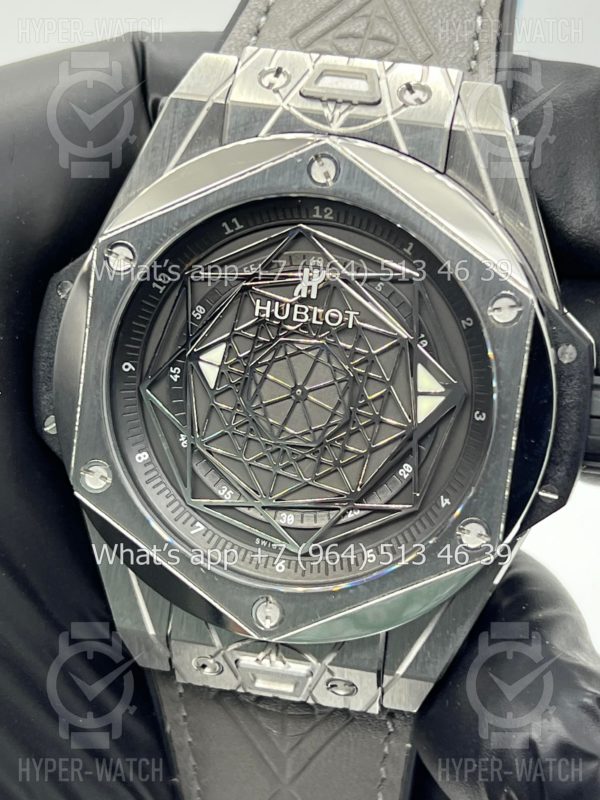 Товар Hublot Big Bang Sang Bleu 465.SS.7047.VR.1204.MXM20 Фото 3 - Hublot Big Bang Sang Bleu 465.SS.7047.VR.1204.MXM20