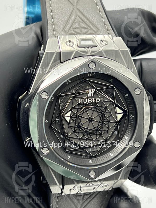 Товар Hublot Big Bang Sang Bleu 465.SS.7047.VR.1204.MXM20 Фото 9 - Hublot Big Bang Sang Bleu 465.SS.7047.VR.1204.MXM20