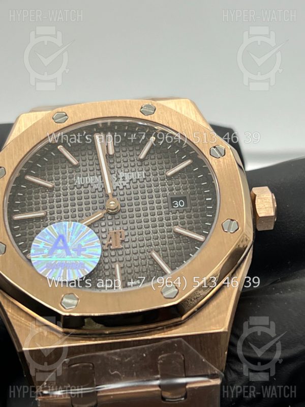 Товар Audemars Piguet Royal Oak Jumbo 39mm Art 8622 Фото 4 - Audemars Piguet Royal Oak Jumbo 39mm Art 8622