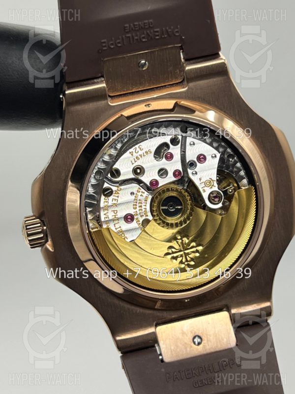 Фото 18 - Patek Philippe Nautilus 40mm Engraved Art 8879