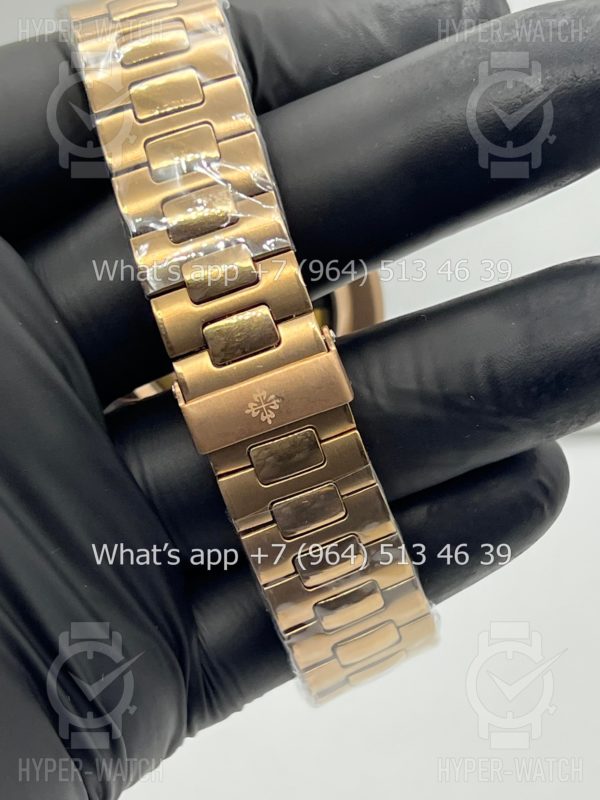Фото 13 - Patek Philippe Nautilus 40mm Engraved Art 9106
