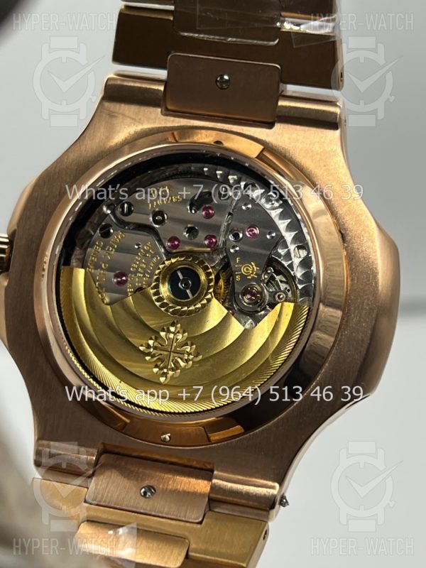 Фото 15 - Patek Philippe Nautilus 40mm Engraved Art 9106