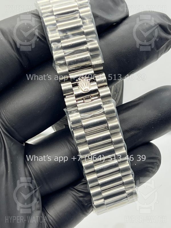 Фото 18 - Rolex Day-Date 40mm 228396rbr