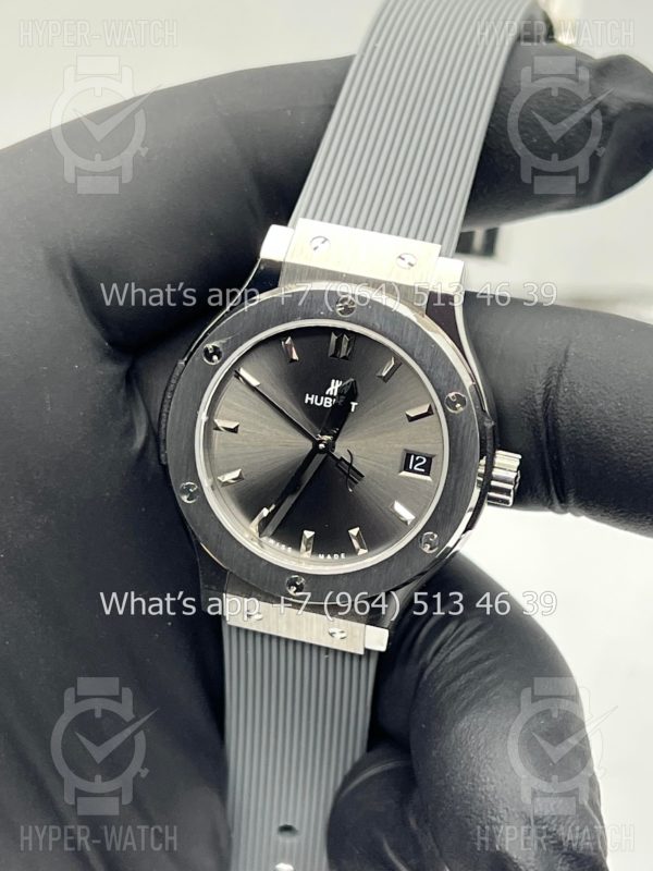 Товар Hublot Classic Fusion 33mm 581.NX.7071.RX Фото 6 - Hublot Classic Fusion 33mm 581.NX.7071.RX