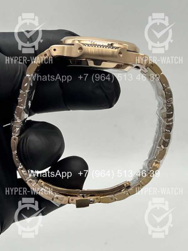Фото 9 - Patek Philippe Nautilus 40mm Engraved Art 9104