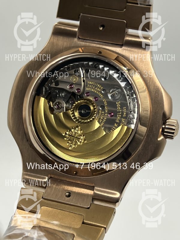 Фото 12 - Patek Philippe Nautilus 40mm Engraved Art 9104