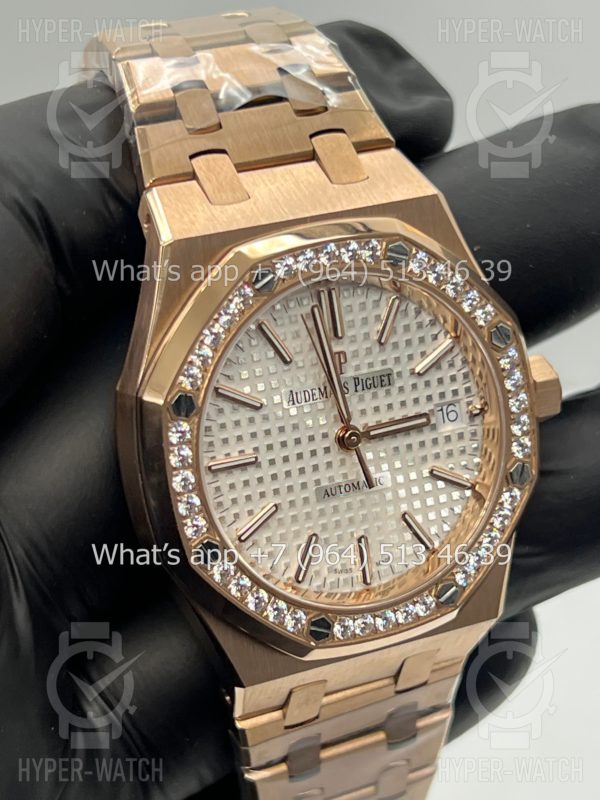 Товар Audemars Piguet Royal Oak 37mm 15451OR.ZZ.1256OR.01 Фото 9 - Audemars Piguet Royal Oak 37mm 15451OR.ZZ.1256OR.01