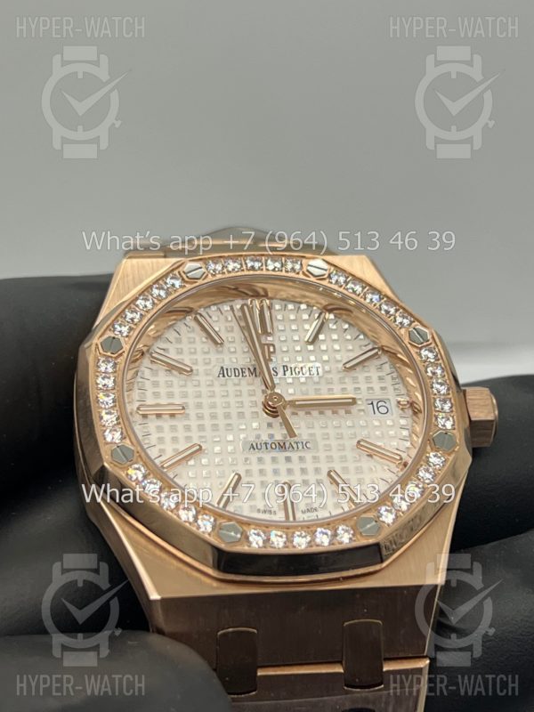 Товар Audemars Piguet Royal Oak 37mm 15451OR.ZZ.1256OR.01 Фото 10 - Audemars Piguet Royal Oak 37mm 15451OR.ZZ.1256OR.01