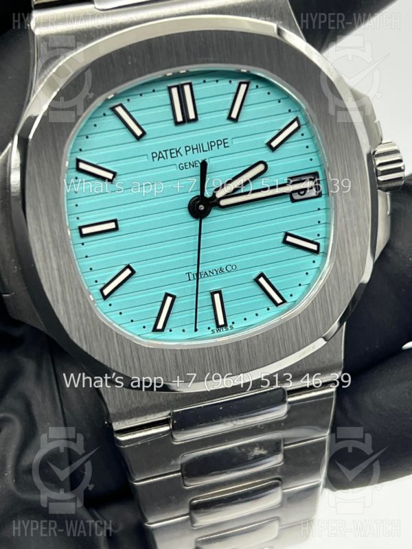 Товар Patek Philippe Nautilus 40mm 5711/1A-018 Tiffany&Co Steel Blue Фото 5 - Patek Philippe Nautilus 40mm 5711/1A-018 Tiffany&Co Steel Blue