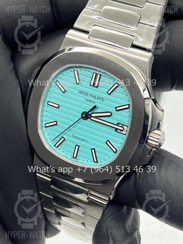 Товар Patek Philippe Nautilus 40mm 5711/1A-018 Tiffany&Co Steel Blue Фото 9 - Patek Philippe Nautilus 40mm 5711/1A-018 Tiffany&Co Steel Blue
