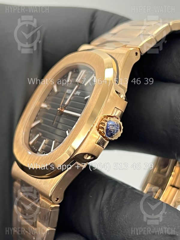 Фото 6 - Patek Philippe Nautilus 40mm 5711/1R Grey Steel