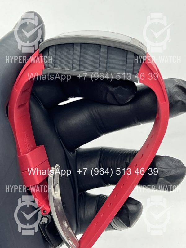 Товар Richard Mille RM 011-FM Black Red Carbon Art 9353 Фото 11 - Richard Mille RM 011-FM Black Red Carbon Art 9353