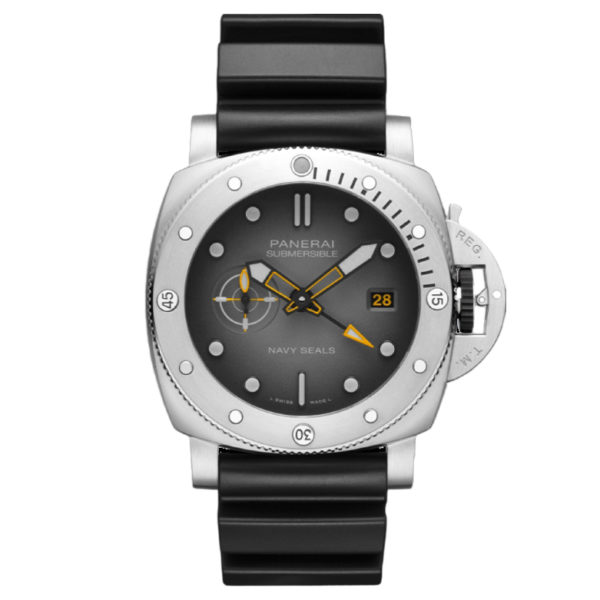 Фото 1 - Officine Panerai Luminor Submersible PAM01323