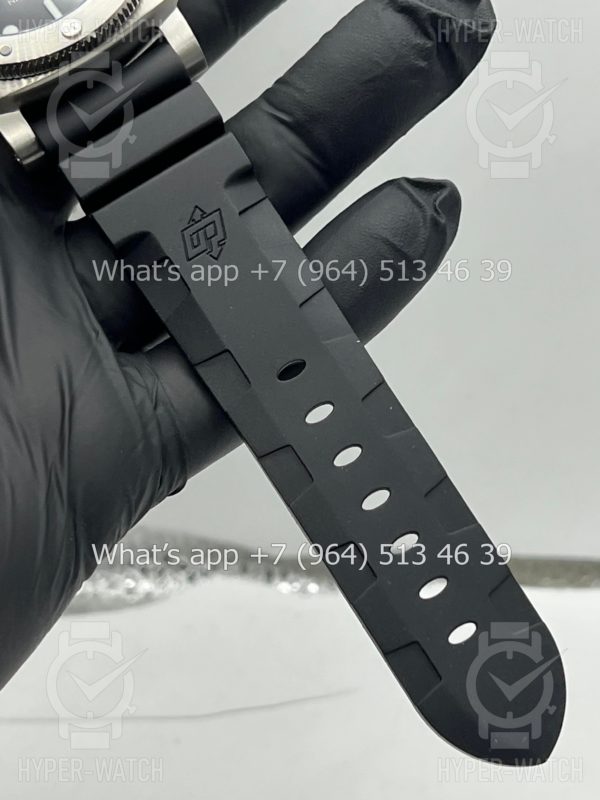 Фото 10 - Officine Panerai Luminor Submersible PAM01323