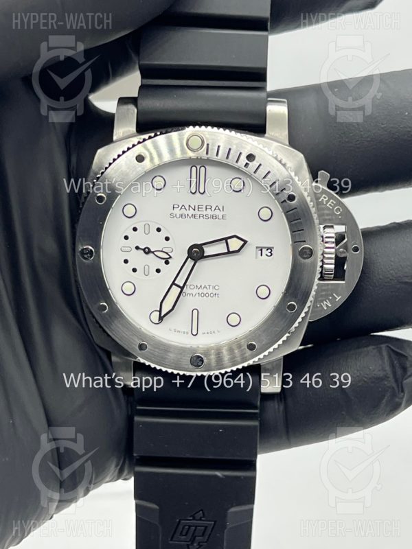 Фото 5 - Officine Panerai Luminor Submersible PAM01223