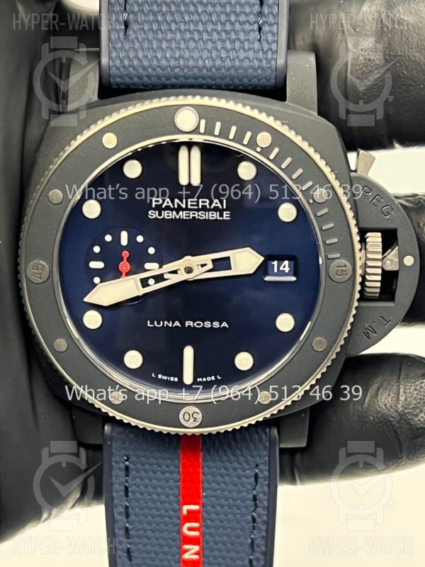 Фото 2 - Officine Panerai Luminor Submersible Luna Rossa PAM01466