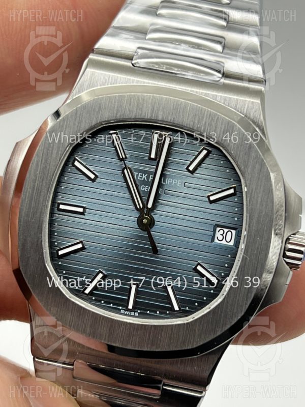 Товар Patek Philippe Nautilus 40mm 5711/1A-010 Blue Steel Фото 2 - Patek Philippe Nautilus 40mm 5711/1A-010 Blue Steel