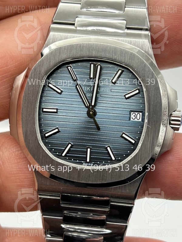 Товар Patek Philippe Nautilus 40mm 5711/1A-010 Blue Steel Фото 3 - Patek Philippe Nautilus 40mm 5711/1A-010 Blue Steel