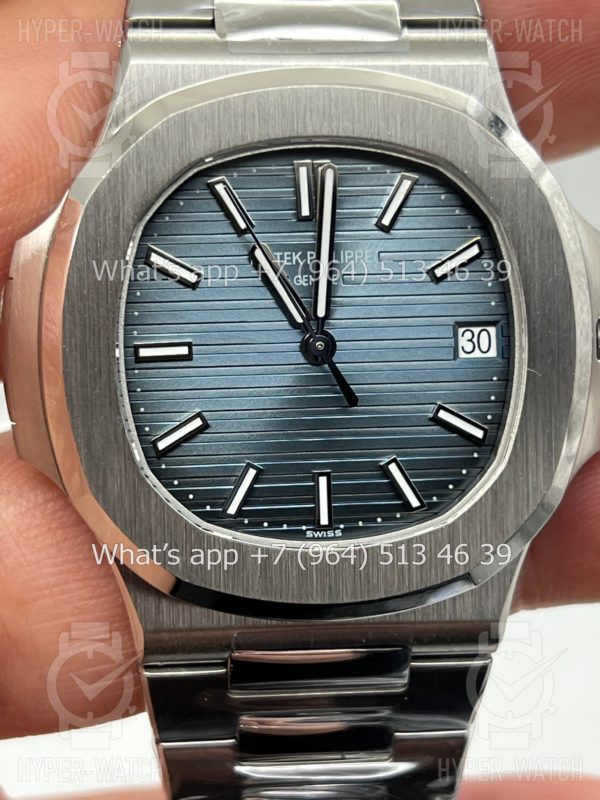 Товар Patek Philippe Nautilus 40mm 5711/1A-010 Blue Steel Фото 5 - Patek Philippe Nautilus 40mm 5711/1A-010 Blue Steel