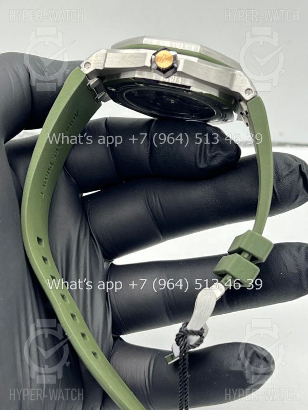 Товар Audemars Piguet Royal Oak Offshore Diver 15720ST.OO.A052CA.01 ZF Фото 10 - Audemars Piguet Royal Oak Offshore Diver 15720ST.OO.A052CA.01 ZF