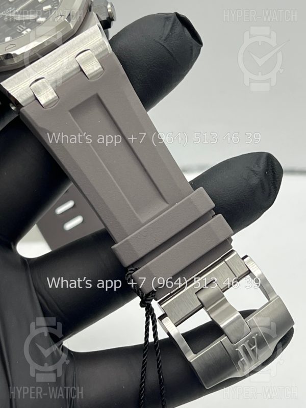 Товар Audemars Piguet Royal Oak Offshore Diver 15720ST.OO.A009CA.01 ZF Фото 6 - Audemars Piguet Royal Oak Offshore Diver 15720ST.OO.A009CA.01 ZF