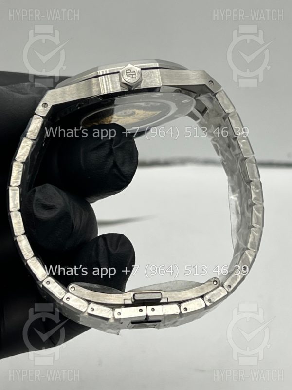 Товар Audemars Piguet Royal Oak 41mm 15400ST.OO.1220ST.03 Steel Фото 9 - Audemars Piguet Royal Oak 41mm 15400ST.OO.1220ST.03 Steel