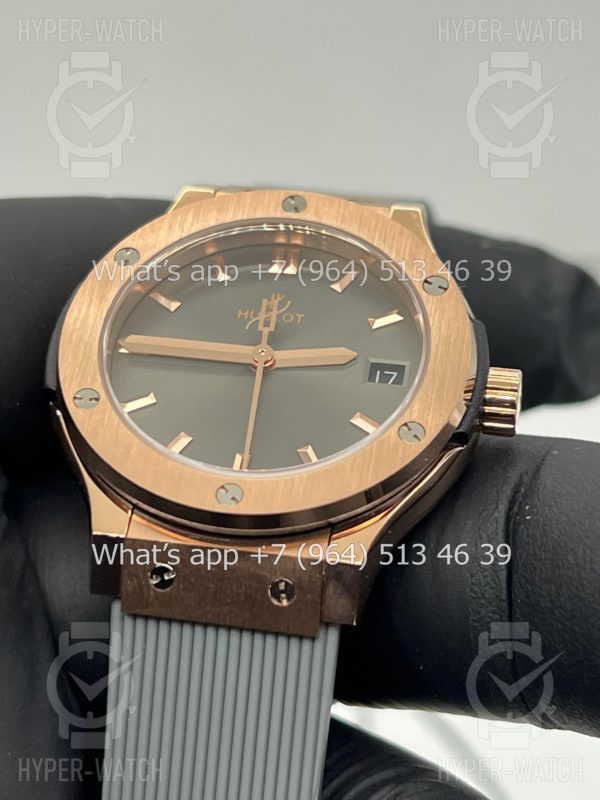 Товар Hublot Classic Fusion 33mm 581.OX.7081.RX Фото 9 - Hublot Classic Fusion 33mm 581.OX.7081.RX