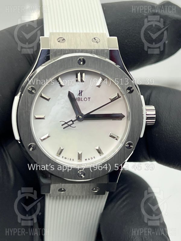 Товар Hublot Classic Fusion 33mm 581.NE.2010.LR Pearl Фото 7 - Hublot Classic Fusion 33mm 581.NE.2010.LR Pearl