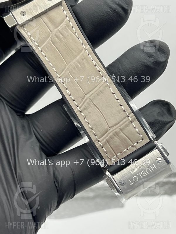 Фото 10 - Hublot Classic Fusion 42mm Art 10141