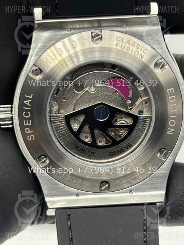 Фото 15 - Hublot Classic Fusion 42mm Art 10141